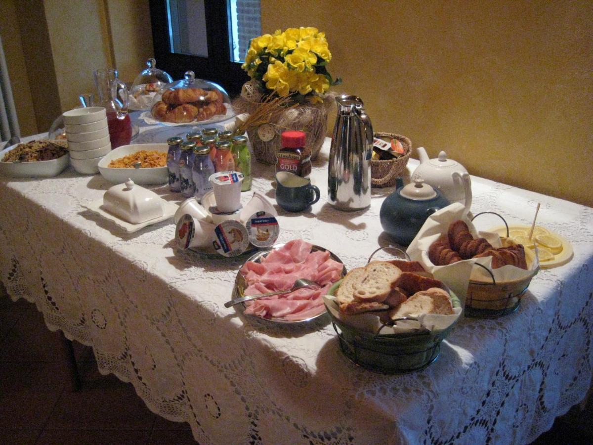 Ferrere B&B Castelvecchio מראה חיצוני תמונה