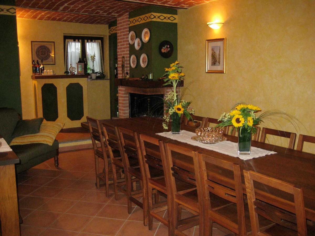 Ferrere B&B Castelvecchio מראה חיצוני תמונה